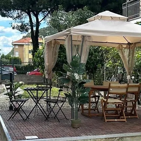 Delle Mimose * Sestri Levante